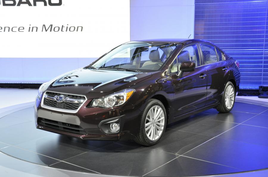  Subaru Impreza 4-Door Limited 2011 года  (фото 6 из 12)